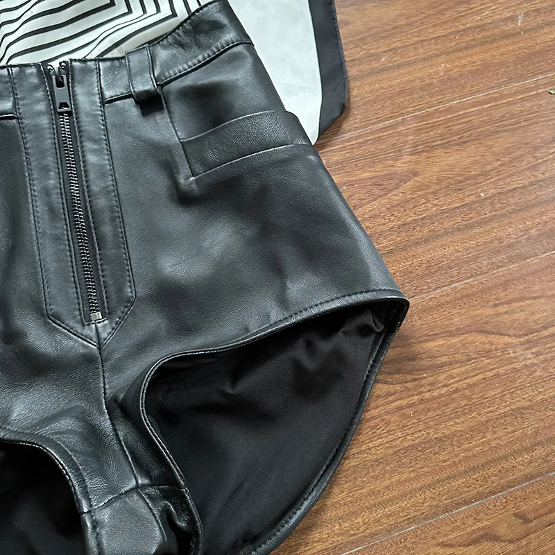 Super Short Sheepskin Shorts for Women Fashion High Street High-Waisted Zipper Design Skinny Package Hip Real Leather Shorts