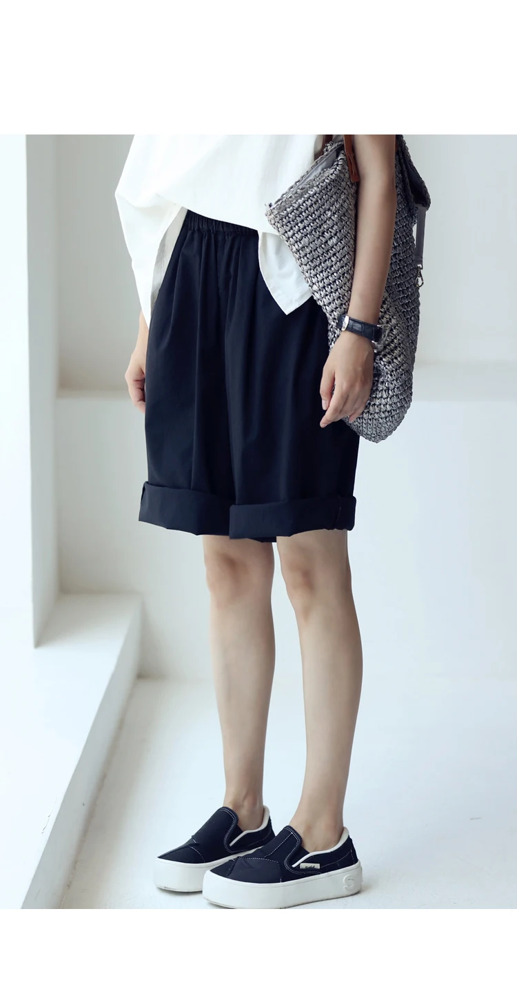 MICOCO K8198C Leisure and comfortable washed cotton tensioned waist five thin wide leg shorts for women