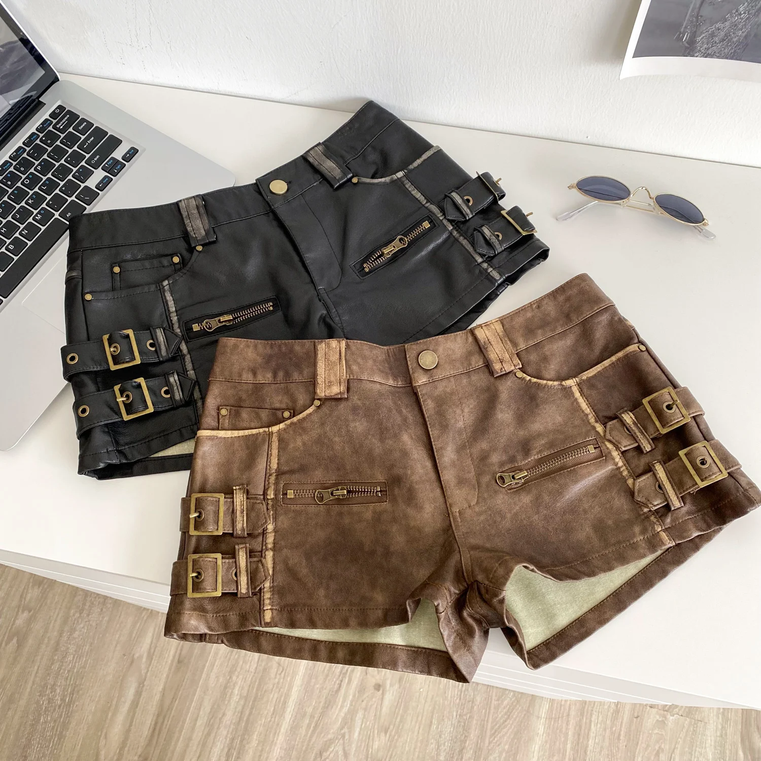 SINGREINY Hot Girl PU Leathers Shorts High Waist Buckle Zipper Design Super Shorts 2025 Autumn Ladies Vintage Streetwear Shorts