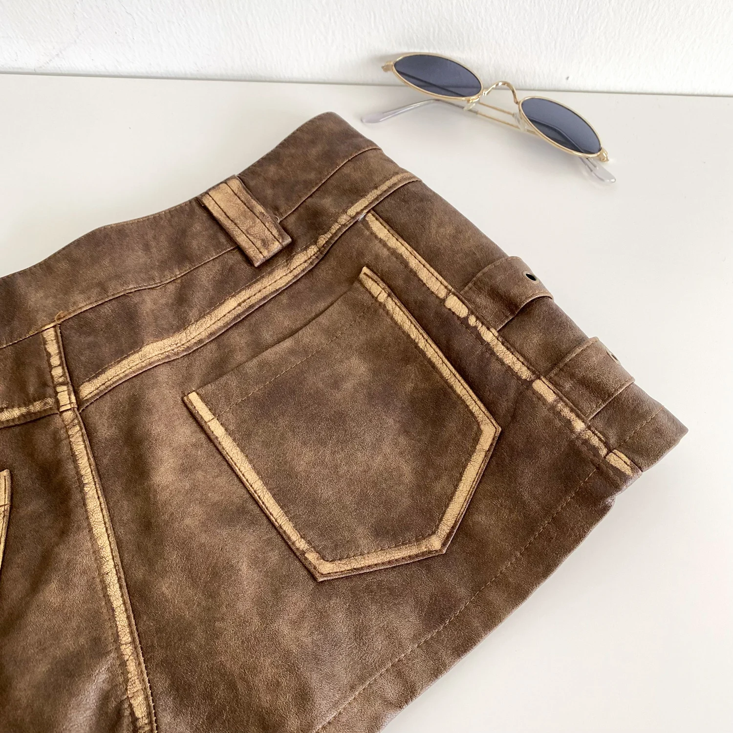 SINGREINY Hot Girl PU Leathers Shorts High Waist Buckle Zipper Design Super Shorts 2025 Autumn Ladies Vintage Streetwear Shorts