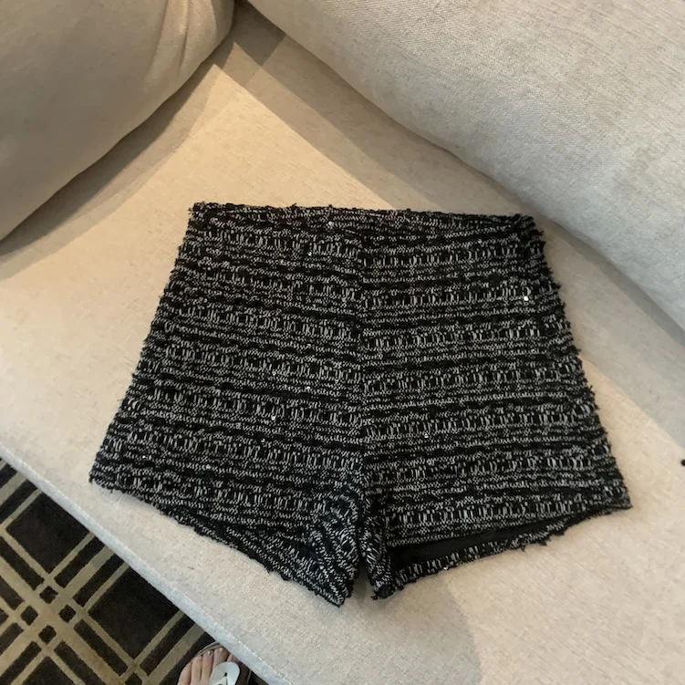 Retro New Autumn Winter Black Beige Sexy Club Zipper Shorts Women Brown Elegant Versatile Short Pants Popular High Street Trendy