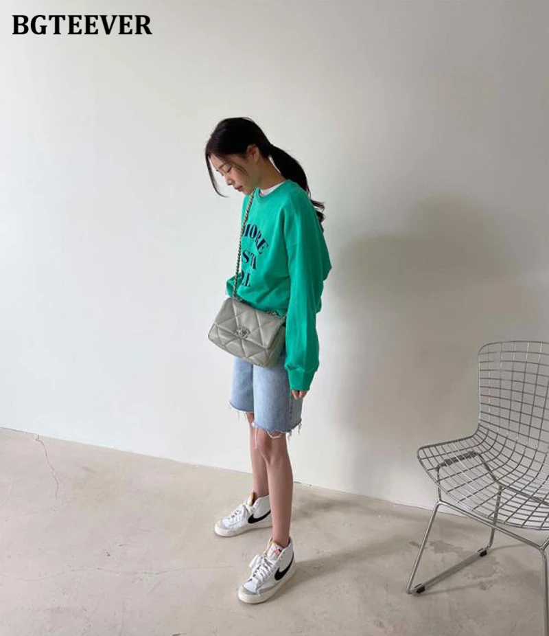 BGTEEVER Spring Summer Loose Ripped Holes Ladies Wide Leg Jeans Shorts High Waist Pockets Straight Women Denim Shorts 2022