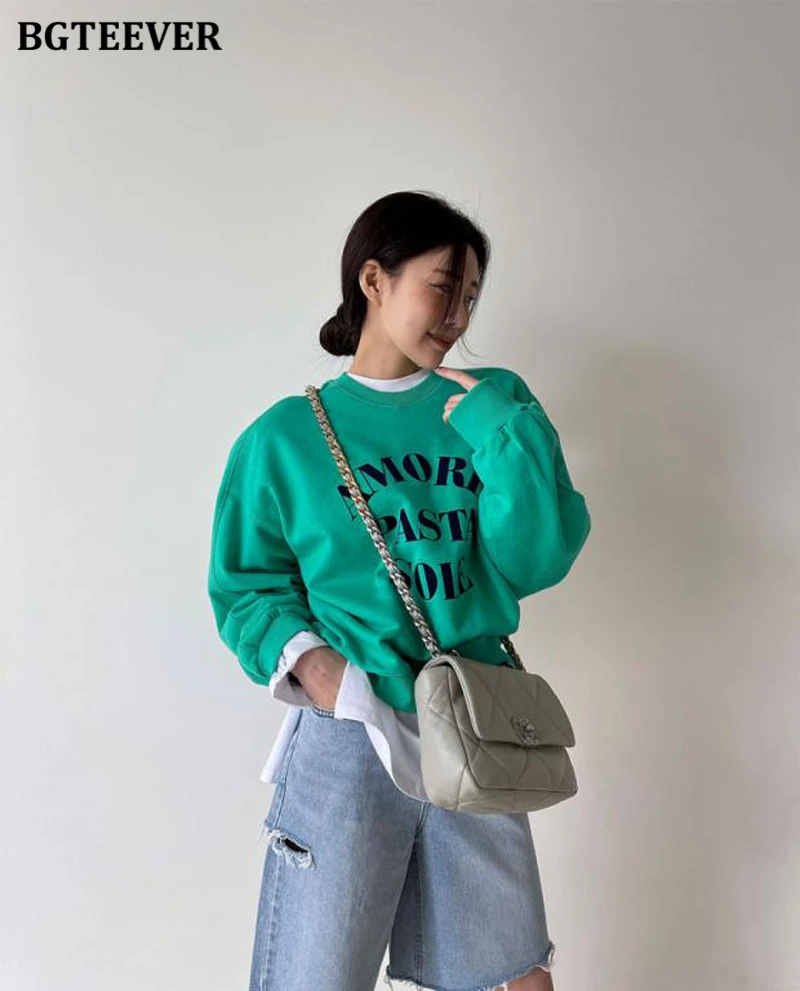 BGTEEVER Spring Summer Loose Ripped Holes Ladies Wide Leg Jeans Shorts High Waist Pockets Straight Women Denim Shorts 2022