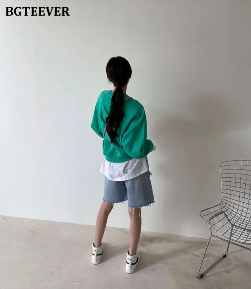 BGTEEVER Spring Summer Loose Ripped Holes Ladies Wide Leg Jeans Shorts High Waist Pockets Straight Women Denim Shorts 2022