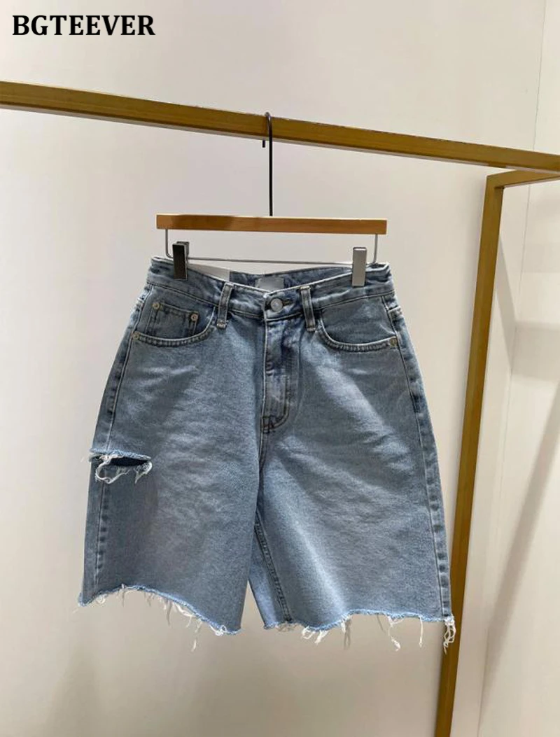 BGTEEVER Spring Summer Loose Ripped Holes Ladies Wide Leg Jeans Shorts High Waist Pockets Straight Women Denim Shorts 2022