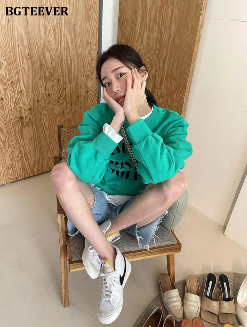 BGTEEVER Spring Summer Loose Ripped Holes Ladies Wide Leg Jeans Shorts High Waist Pockets Straight Women Denim Shorts 2022
