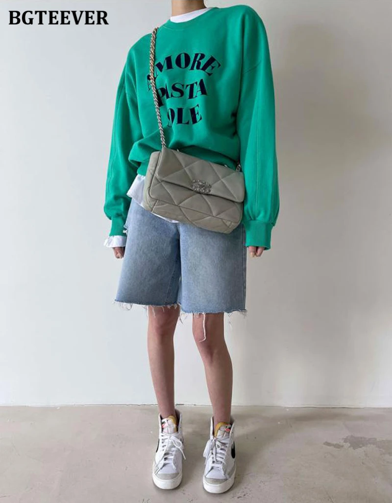 BGTEEVER Spring Summer Loose Ripped Holes Ladies Wide Leg Jeans Shorts High Waist Pockets Straight Women Denim Shorts 2022