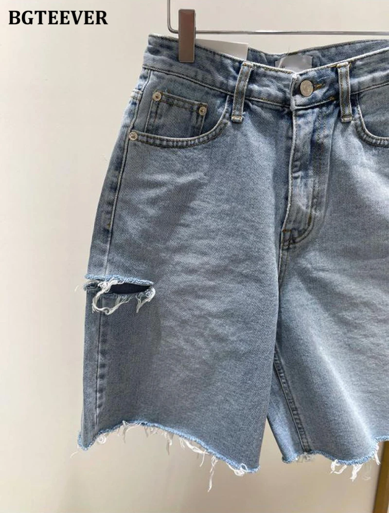 BGTEEVER Spring Summer Loose Ripped Holes Ladies Wide Leg Jeans Shorts High Waist Pockets Straight Women Denim Shorts 2022