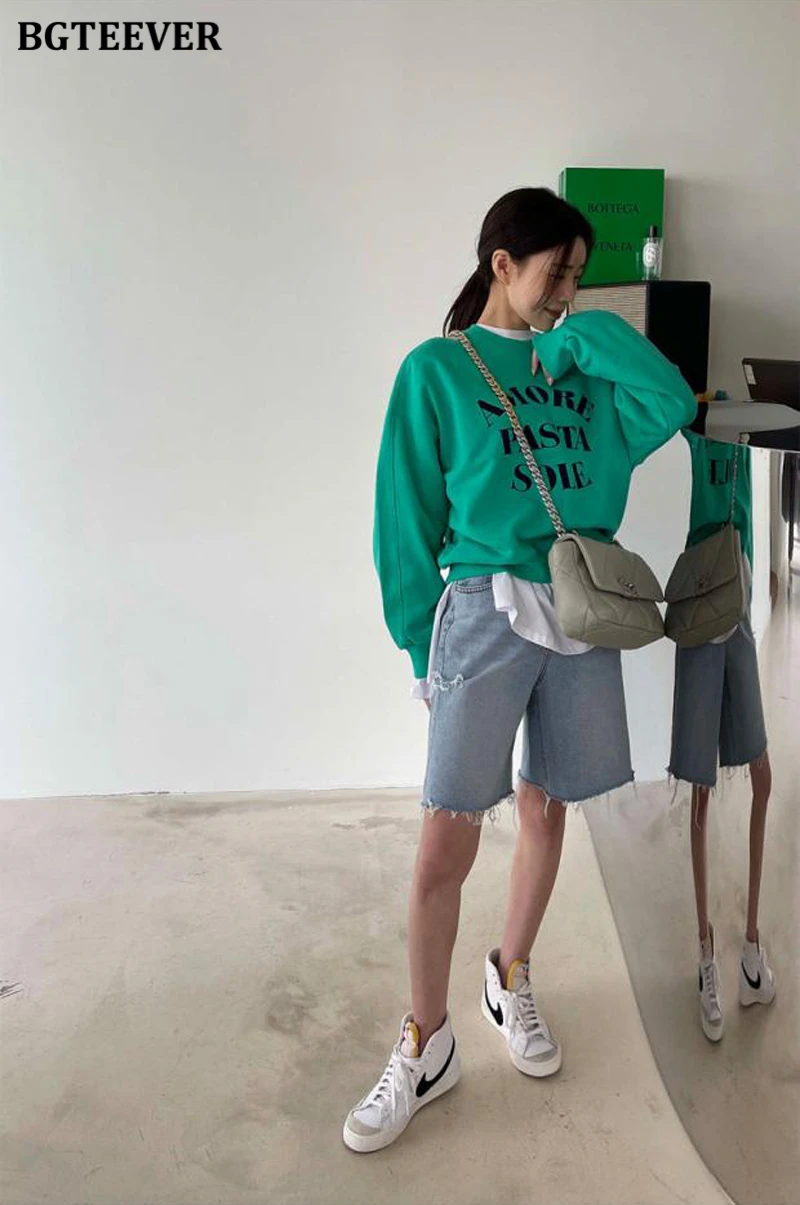 BGTEEVER Spring Summer Loose Ripped Holes Ladies Wide Leg Jeans Shorts High Waist Pockets Straight Women Denim Shorts 2022