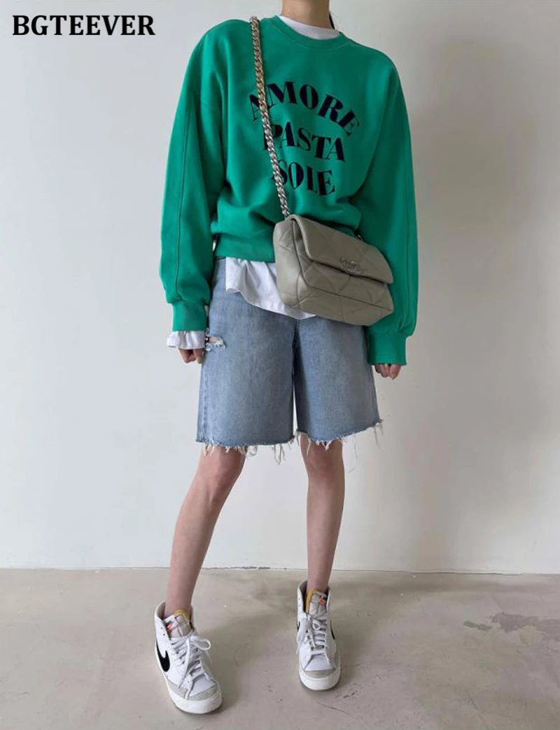 BGTEEVER Spring Summer Loose Ripped Holes Ladies Wide Leg Jeans Shorts High Waist Pockets Straight Women Denim Shorts 2022