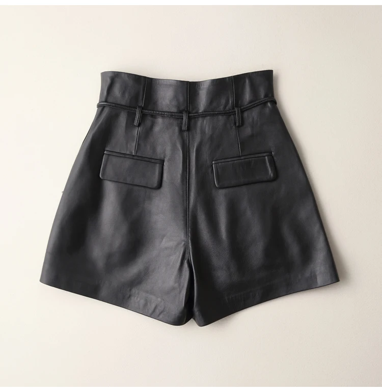2025 Spring Ladies New Europe/America High Waist Genuine Leather Shorts Women Tether Belt Loose Wide Short Pants Street Scanties