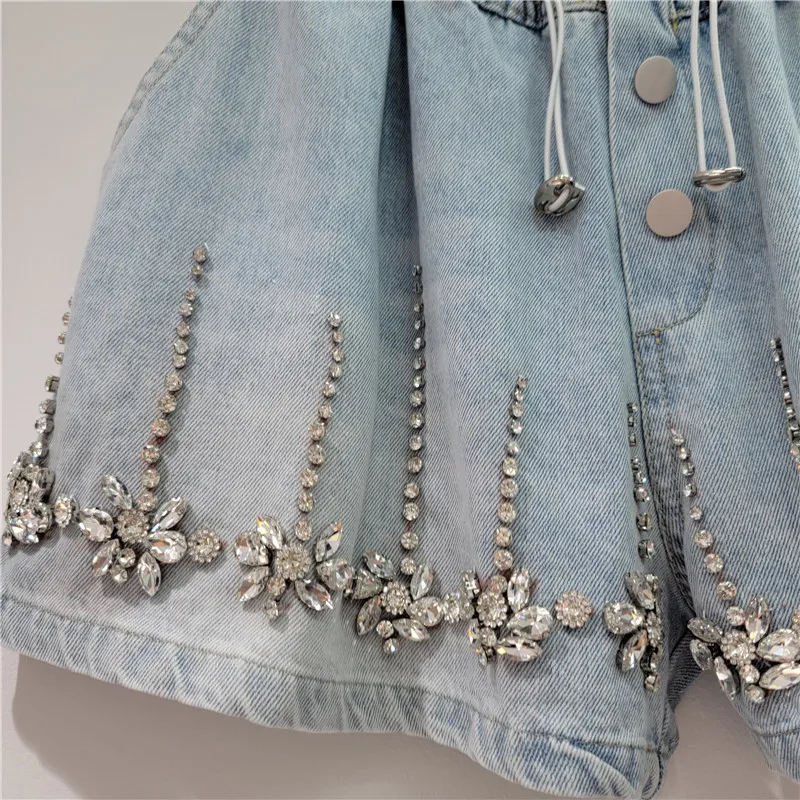 Women Shorts Jeans Wide Leg Short Pants Elastic Waist Button Diamonds Vintage Washed Distressed Summer 2025 Streetwear Denims