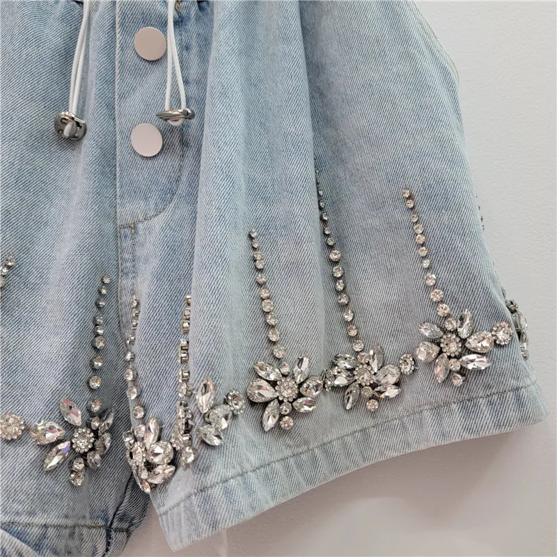 Women Shorts Jeans Wide Leg Short Pants Elastic Waist Button Diamonds Vintage Washed Distressed Summer 2025 Streetwear Denims