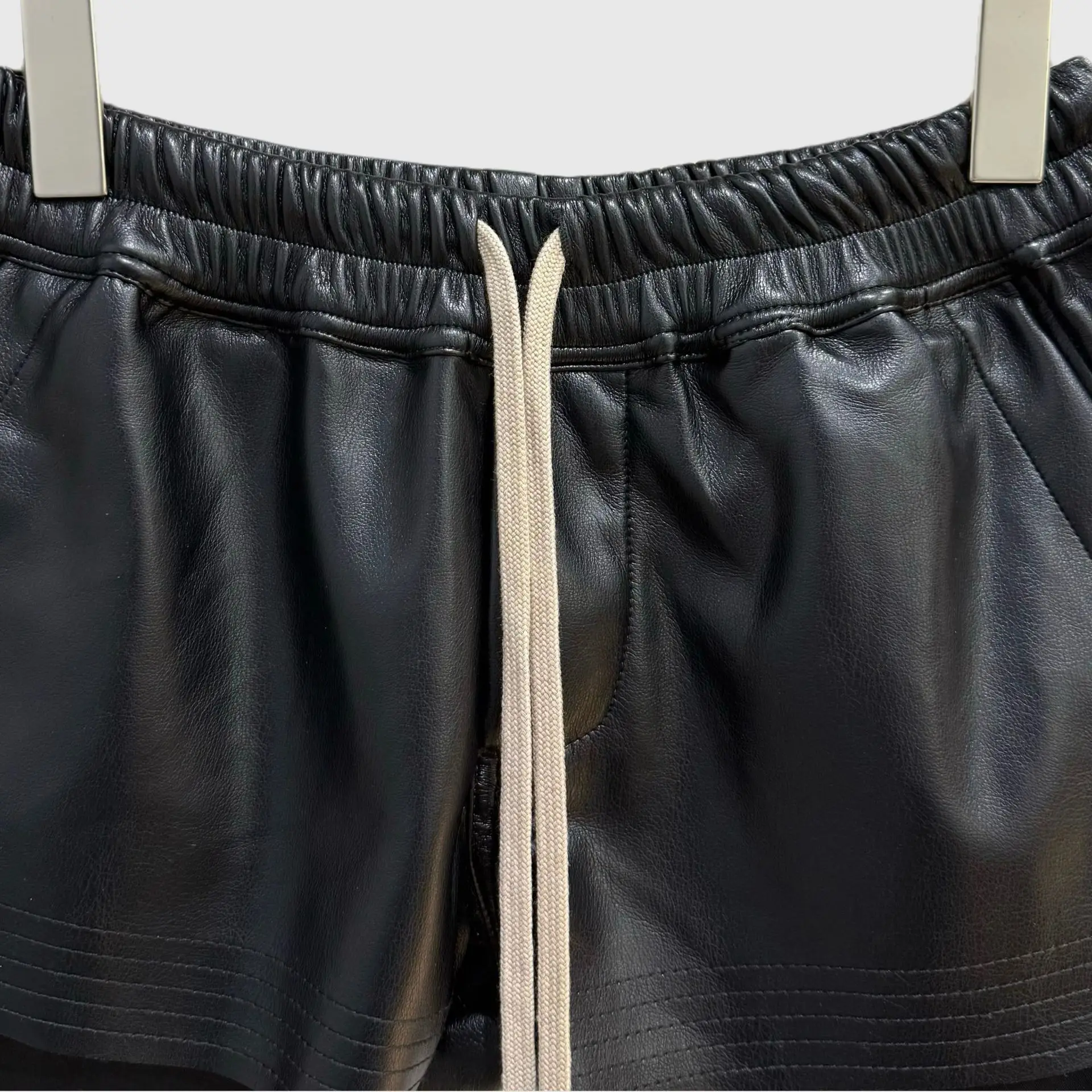 High Street Women's Dark Style Shorts Black PU Leather Elastic Waistband Drawstring Style Showing Leg Length Fashionable Shorts