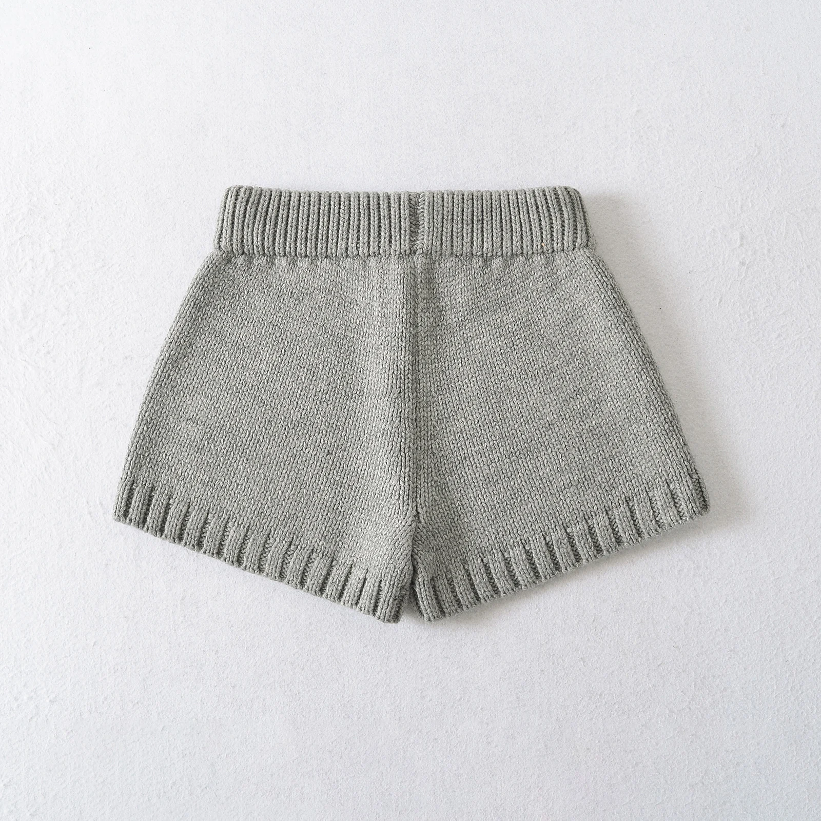 Spring Women Straight Knitting Shorts Girl's Elastic Middle Waist Short Pants Dark Gray Light Gray