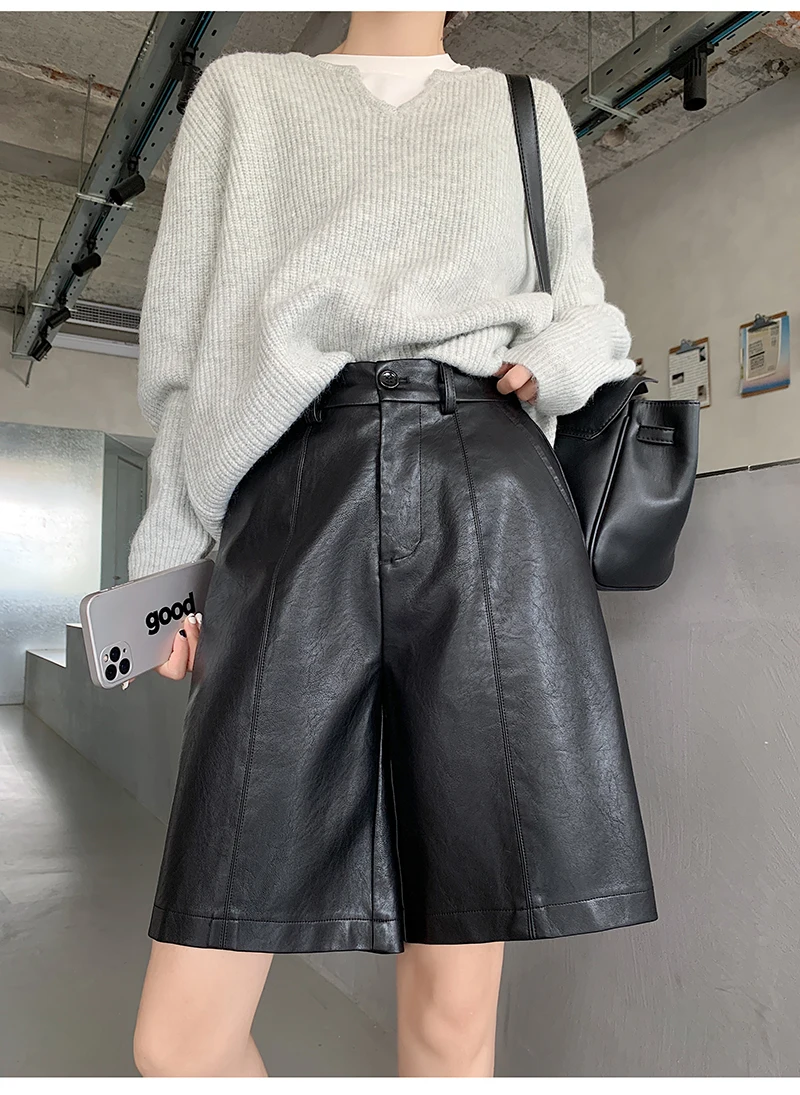 Fashion Elastic Waist PU Bermuda Shorts Women Black Pants Loose Casual Faux Leather Shorts Y2K Harajuku Wide Leg Half Shorts