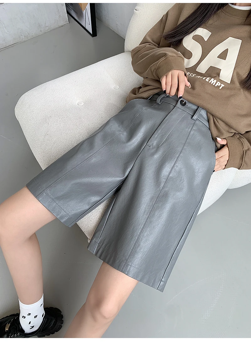 Fashion Elastic Waist PU Bermuda Shorts Women Black Pants Loose Casual Faux Leather Shorts Y2K Harajuku Wide Leg Half Shorts