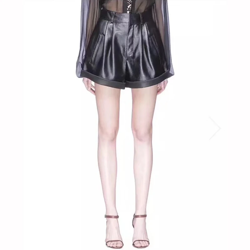 2026 Winter Women European/American Fashion Genuine Leather Shorts Real Lambskin High Waist Flanging Wide Leg Trousers Boots