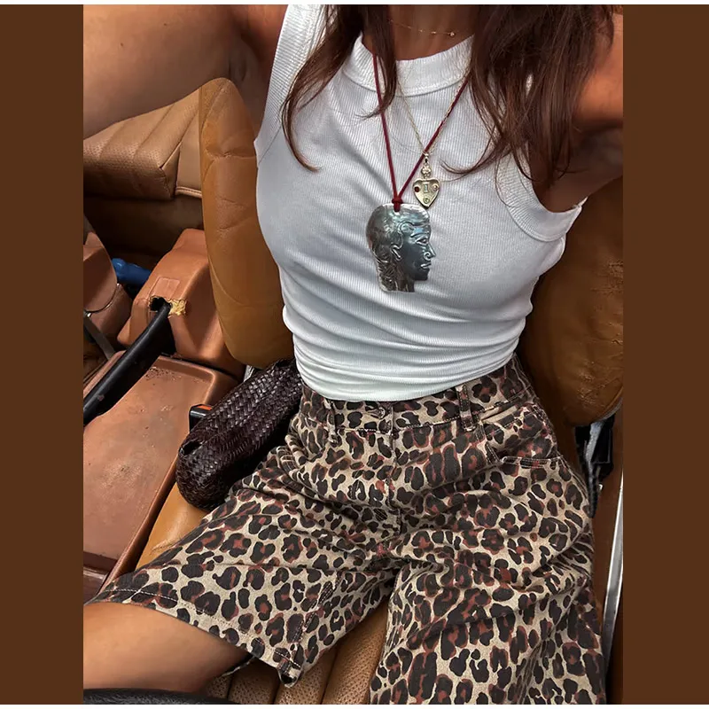 Fashion Leopard Printed Denim Shorts For Women 2025 Spring New Casual Zipper Mid Waist Short Jeans Y2K Lady Pockets Streetwear