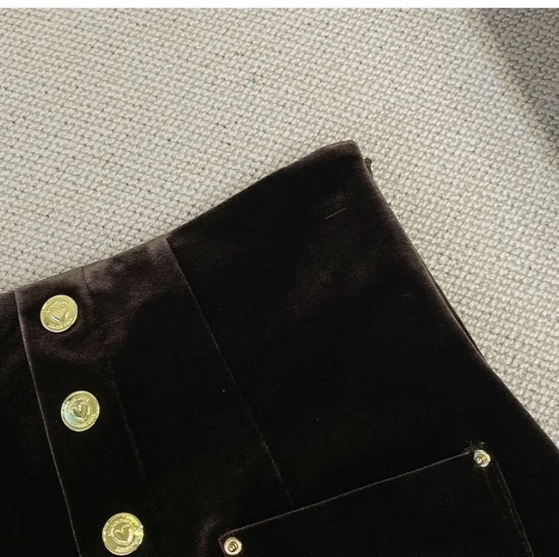 New Autumn Fashion Velvet Shorts High Waist Single Breasted Office Lady A-line Wide Leg Shorts Solid Color Women's Clothing