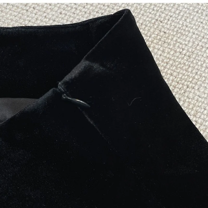 New Autumn Fashion Velvet Shorts High Waist Single Breasted Office Lady A-line Wide Leg Shorts Solid Color Women's Clothing