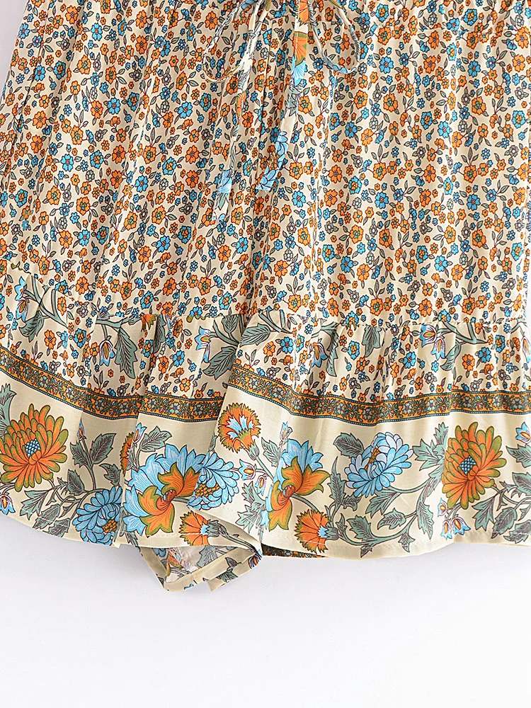 Vintage Chic Women Wild Floral Print Happie Summer Bohemian Short Ladies Beach Large Size High Waist Rayon Boho Shorts