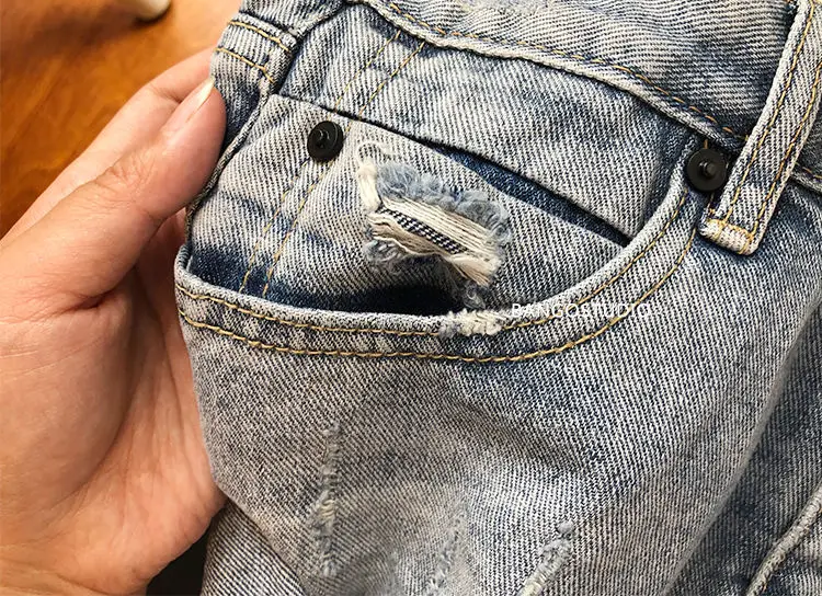 Retro Ripped Low-rise Denim Shorts Women 2026 Summer Hip-wrapped Jean Hot Pants Booty Shorts