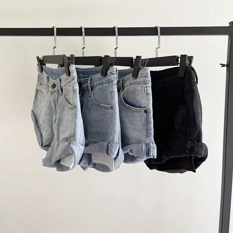 Retro Ripped Low-rise Denim Shorts Women 2026 Summer Hip-wrapped Jean Hot Pants Booty Shorts