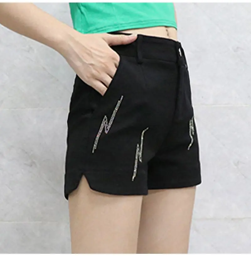 Black Denim Shorts For women's 2026 Spring/summer New Female Elastic high waisted Slim A-line Hot pants Casual Shorts