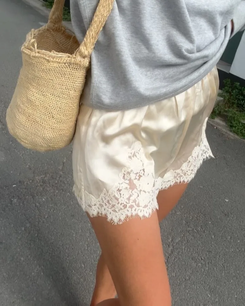 Trendix Sexy Lace Shorts Women 2026 Summer Fashion Patchwork High Waist Short Pants Party Vacation Beach Hollow Out Shorts Femme