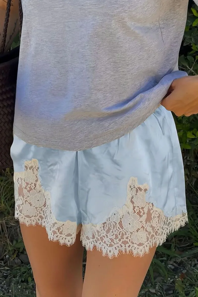 Trendix Sexy Lace Shorts Women 2026 Summer Fashion Patchwork High Waist Short Pants Party Vacation Beach Hollow Out Shorts Femme