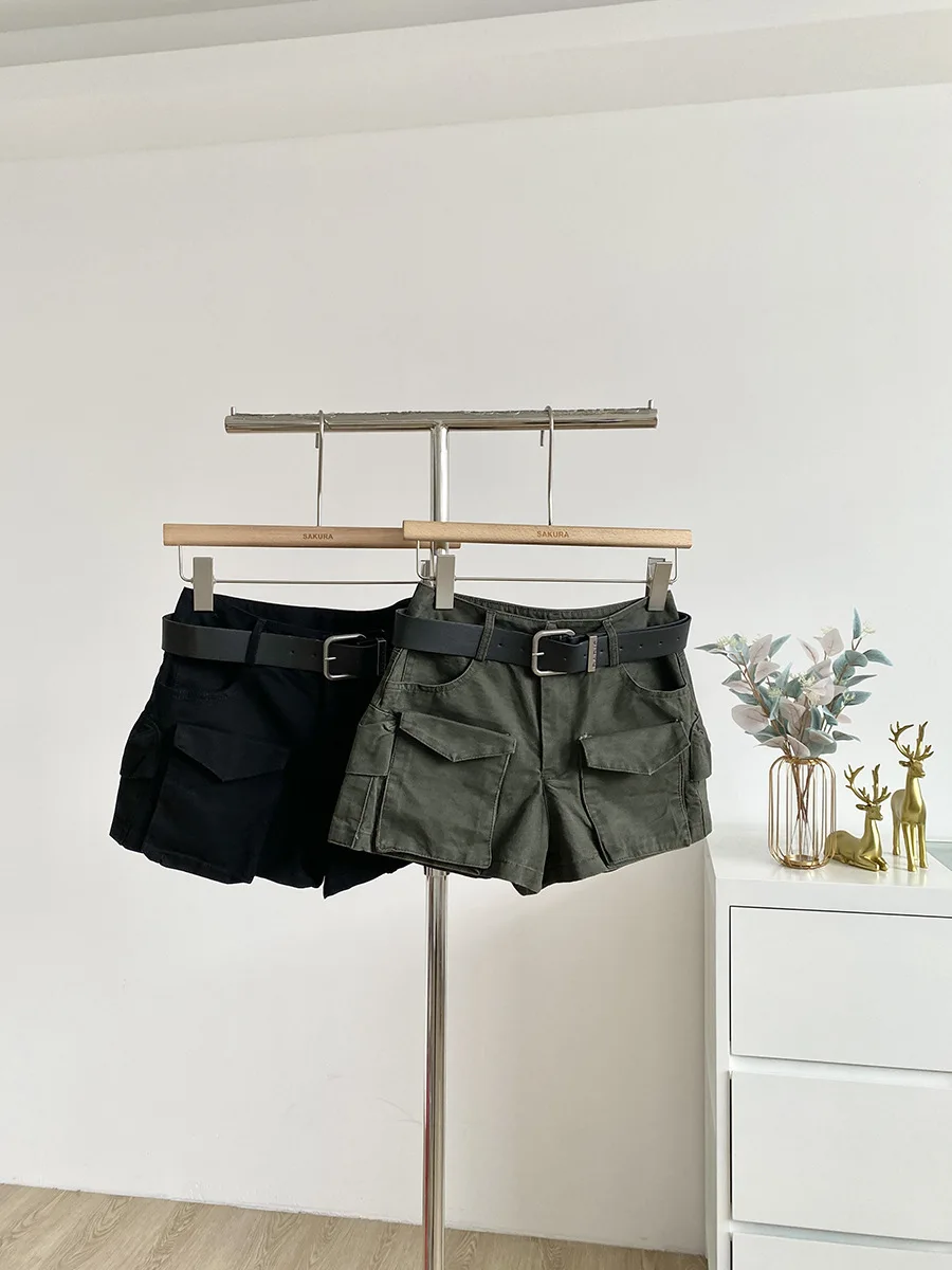 Design Sense Spice Girl Hot Pants 2026 Summer New High Waist Pockets Cargo Shorts Women