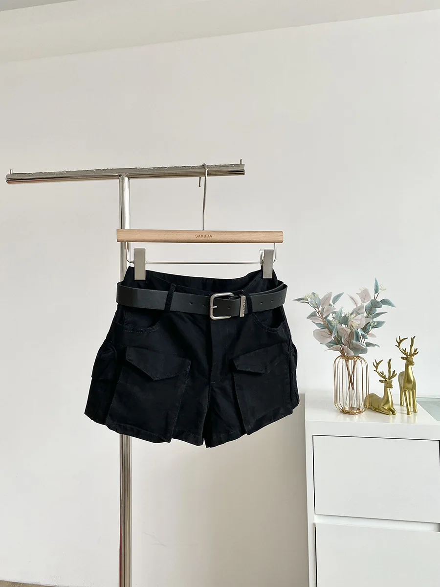 Design Sense Spice Girl Hot Pants 2026 Summer New High Waist Pockets Cargo Shorts Women