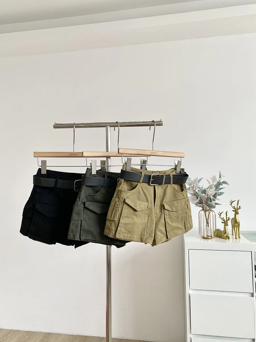 Design Sense Spice Girl Hot Pants 2026 Summer New High Waist Pockets Cargo Shorts Women