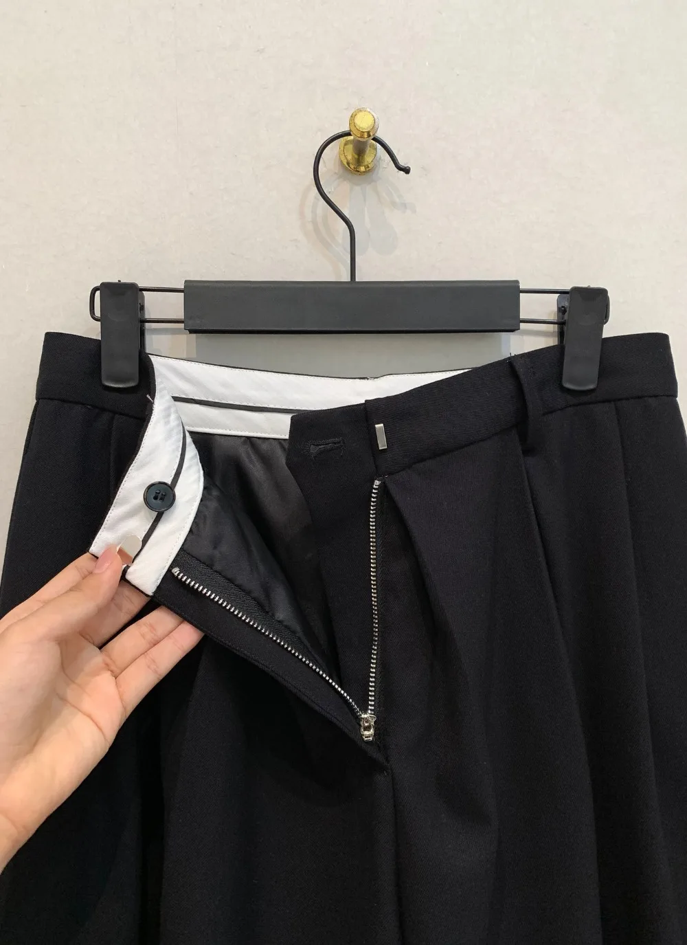Kuzuwata Vintage High Waist Women Wid Leg Pants Slim Casual All-match Premium Short for Women Japan Personalized Trendy Pantalon