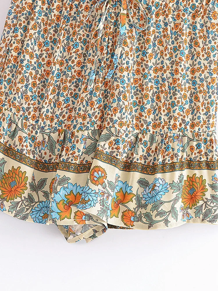 Boho Queens Women Wild Floral Print Bohemian Happie Short Ladies Beach Summer Elastic Waist Rayon Boho Shorts