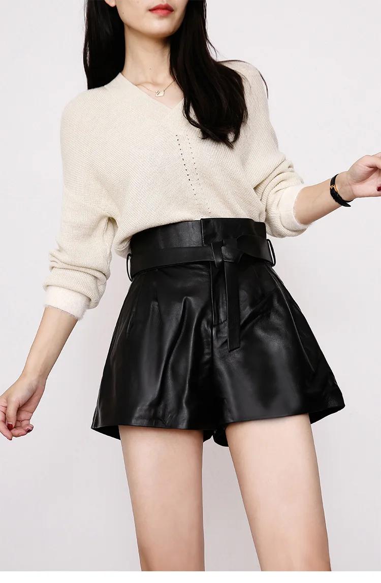 Women Harajuku Genuine Leather Bud Pleated Falbala Shorts With Belt Femme High Waist Hhaki/Green Casual Mujer Sexy Booty Shorts
