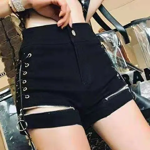 2026 New Summer Hot Girl Strap Shorts Female Street Clothing Female Anchor Sexy Mid Waist Elastic Wide Legs Black White