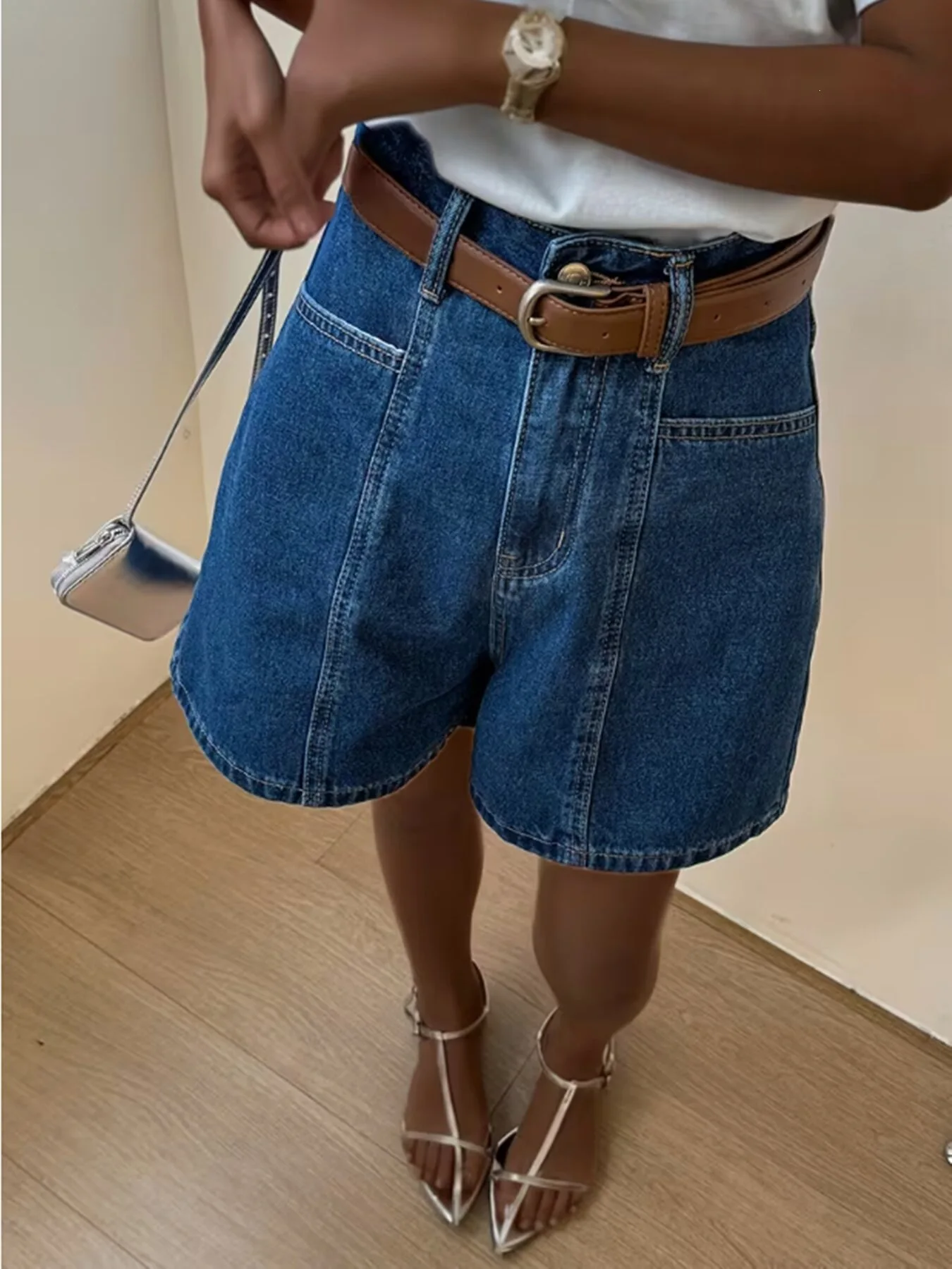 Vintage High Waist Straight Denim Shorts Women Summer New Loose Versatile A-Line Wide Leg Shorts Fashion Pockets Casual Shorts