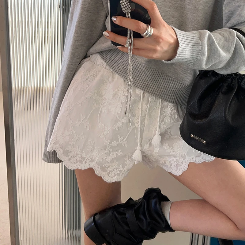 FOTVOTEE Lace Shorts for Women Korean Style Chic Casual Hot Pants Spring Summer 2025 New Fashion Female High Waist Shorts