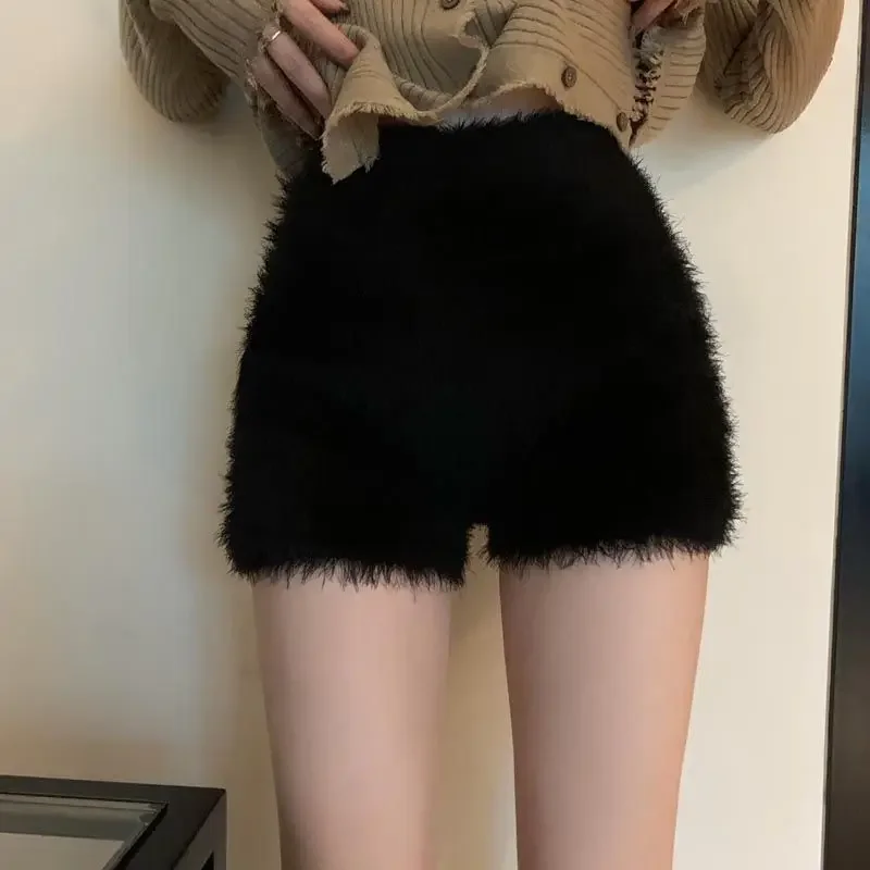 Korean Pantalones Cortos De Mujer Knitted Shorts For Women Fashion Furry High Waist Casual Summer Y2k Pants 2026 New Bottoms