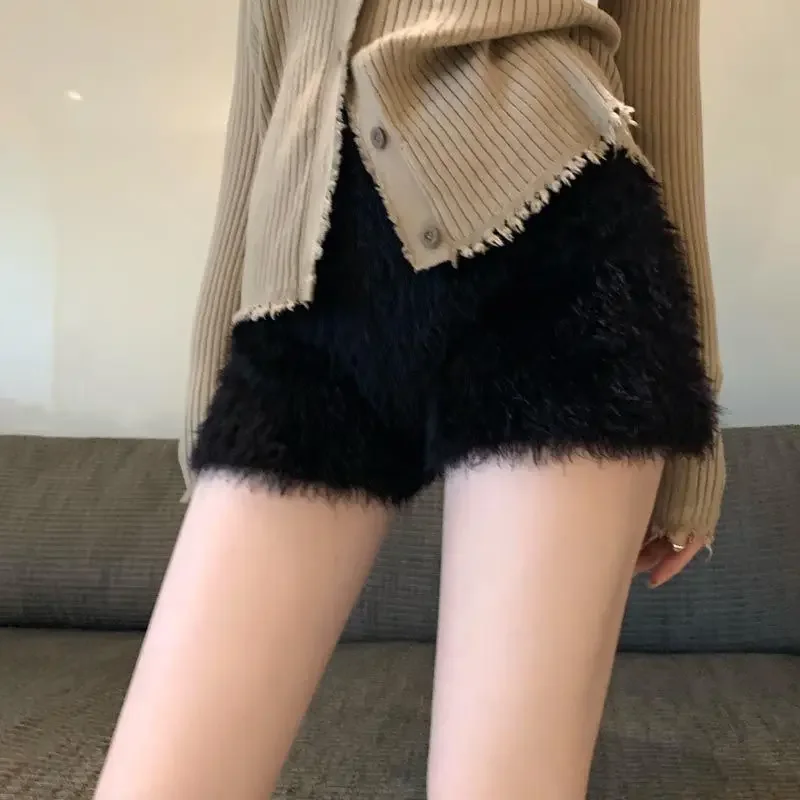 Korean Pantalones Cortos De Mujer Knitted Shorts For Women Fashion Furry High Waist Casual Summer Y2k Pants 2026 New Bottoms