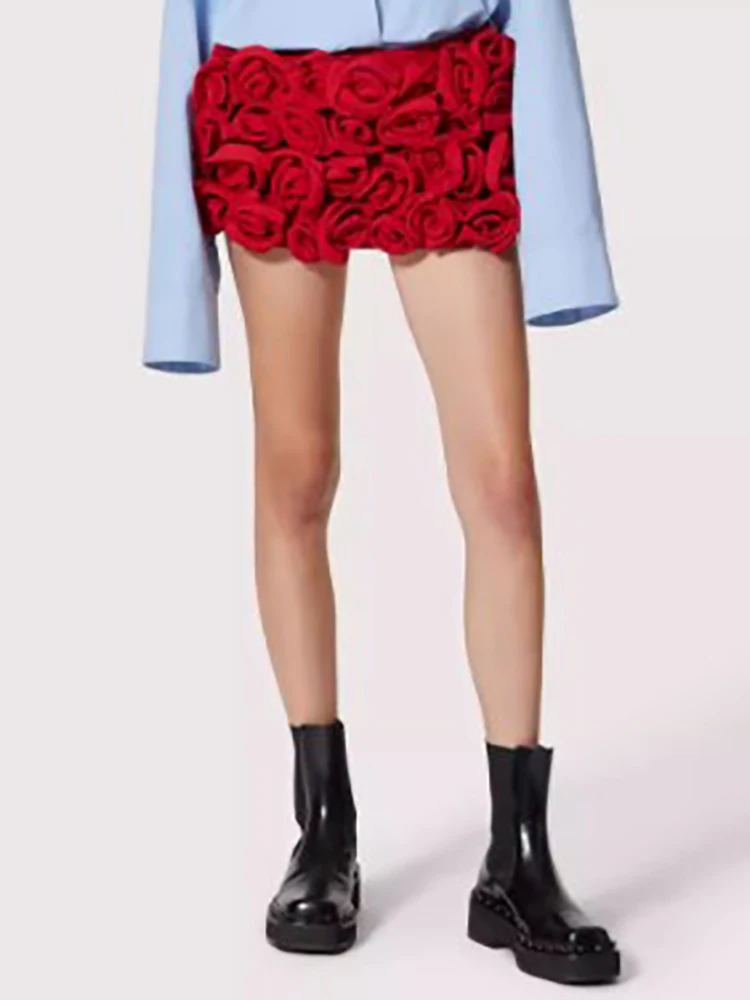 DEAT Fashion Three-dimensional Rose Flower Decoration Women's Shorts Mid Waist Red Mini Shorts Skirts Summer 2024 New 7AB3821