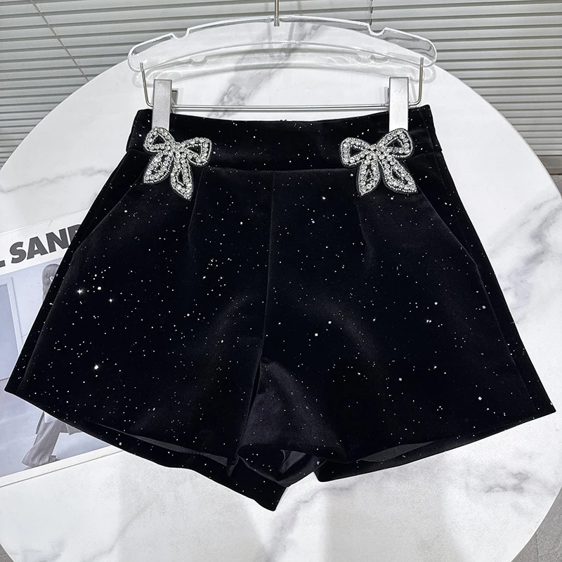 DEAT 2025 Winter New Fashion Rhinestone Bow Decoration Velvet Shorts For Women Black Versatile Boot Short Pants Female 11A07701
