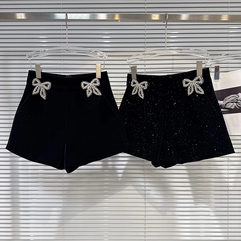 DEAT 2025 Winter New Fashion Rhinestone Bow Decoration Velvet Shorts For Women Black Versatile Boot Short Pants Female 11A07701