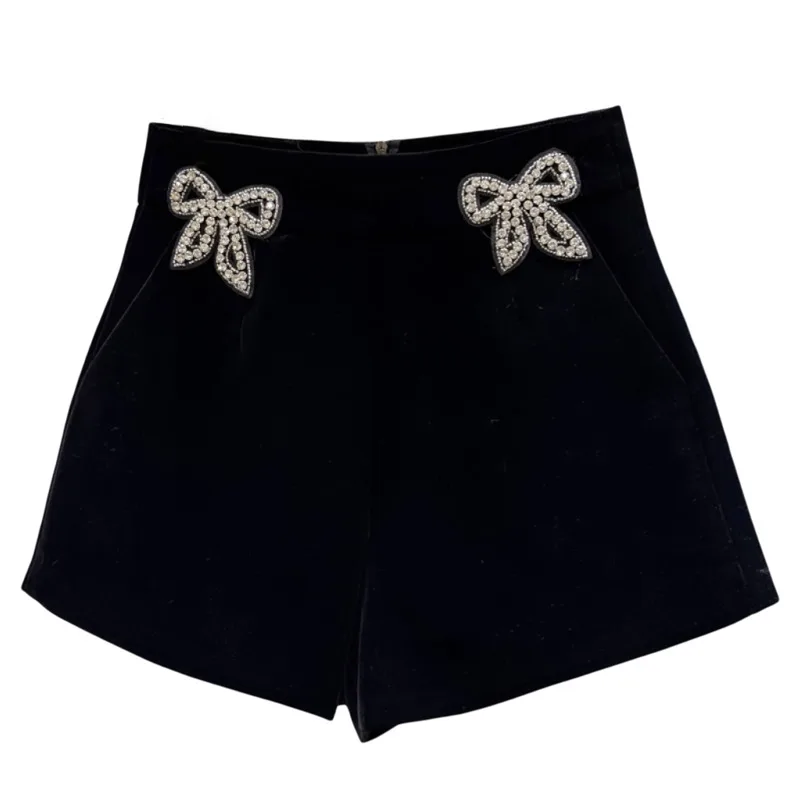 DEAT 2025 Winter New Fashion Rhinestone Bow Decoration Velvet Shorts For Women Black Versatile Boot Short Pants Female 11A07701