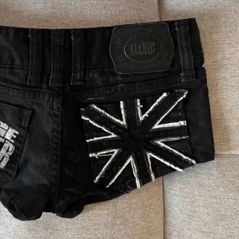 Hip Hop Gothic Fashion Street Denim Shorts Pocket Zipper Print Black Shorts Y2k Slim Shorts Sexy Mini Skirt Women Clothing Jorts