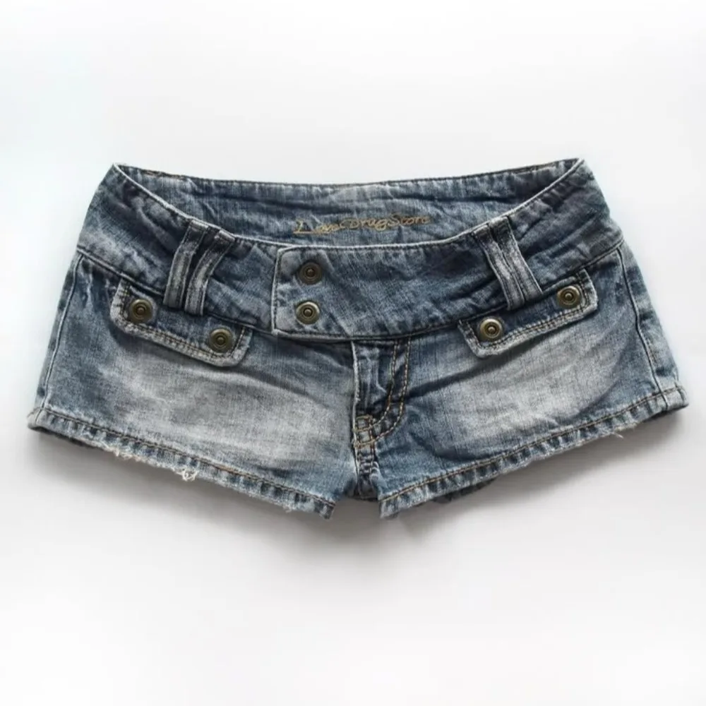 New Gothic Retro Blue Washed Mini Shorts Women Y2K Harajuku Covered Pocket Low Waist Shorts Sexy Hot Girl Denim Shorts