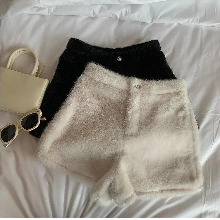 Autumn Winter White Faux Mink Velvet Shorts Women Thicken Warm Plush Boot Pants High Waist Casual Wide Leg Short Pants Female
