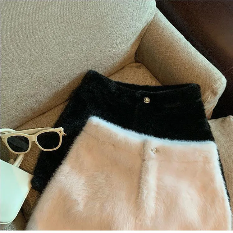 Autumn Winter White Faux Mink Velvet Shorts Women Thicken Warm Plush Boot Pants High Waist Casual Wide Leg Short Pants Female